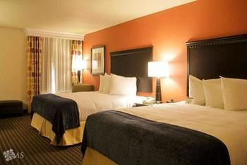 Decatur Conference Center And Hotel