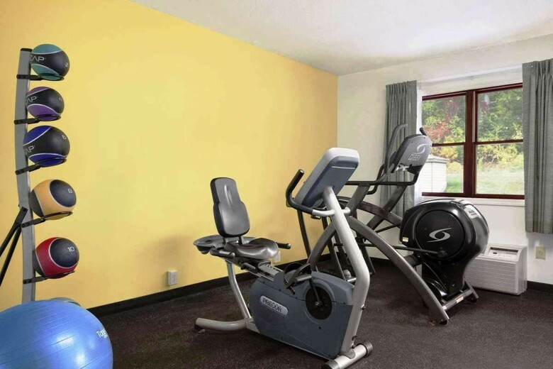 Motel Berkshire Days Inn