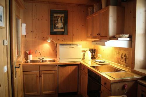 Aparthotel Apartment Strims