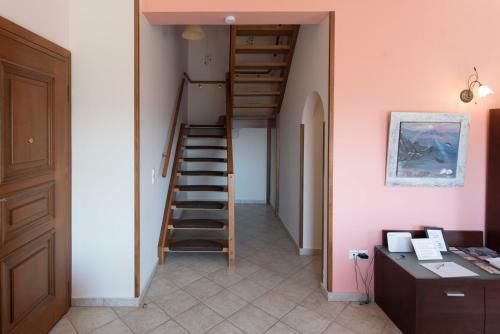 Tragana Villa