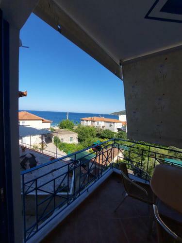 Apartamento Matina Studios - Tyros