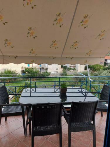 Apartamento Matina Studios - Tyros
