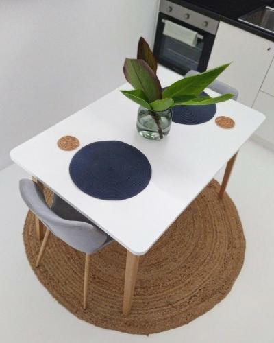 Zen Minimal Luxury Housing Tyros