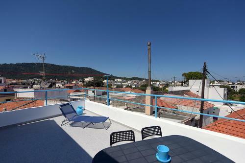 Happy Days Home Apartment Und Studio/penthouse