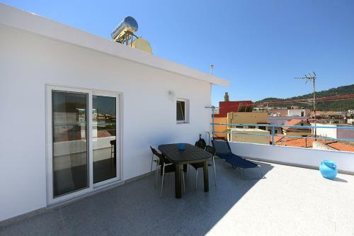 Happy Days Home Apartment Und Studio/penthouse