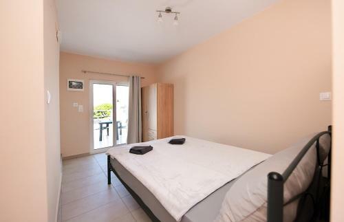Happy Days Home Apartment Und Studio/penthouse