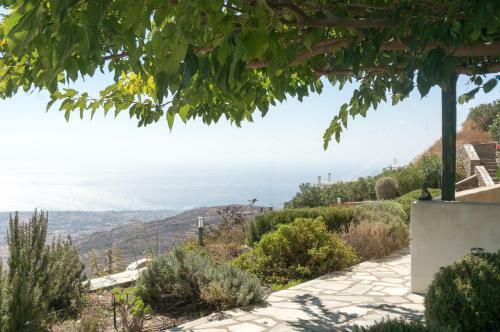 Bellevue Villa In Tinos