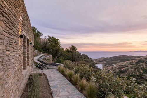 Hotel Tinos Dove Suites