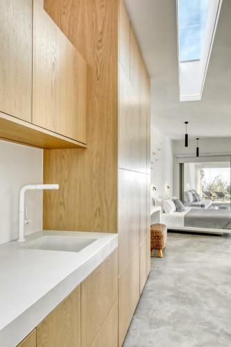 Hotel Tinos Dove Suites