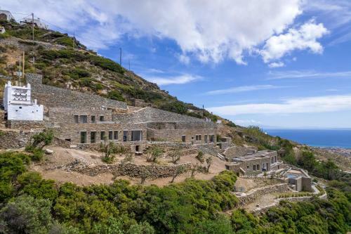 Hotel Tinos Dove Suites