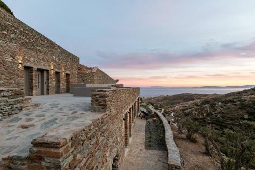 Hotel Tinos Dove Suites