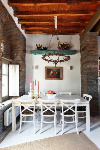 Villa Tinos E-houses