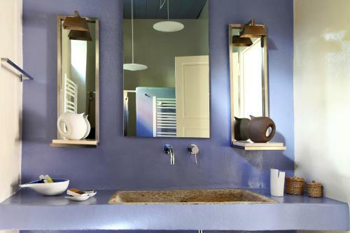 Villa Tinos E-houses