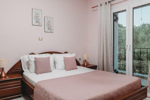 Villa Rosa 3 Bedroom With Sea View