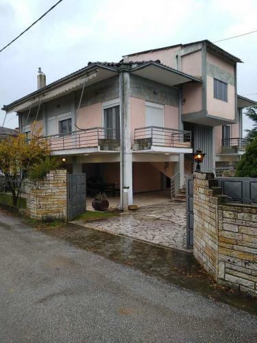 Villa Home By The River