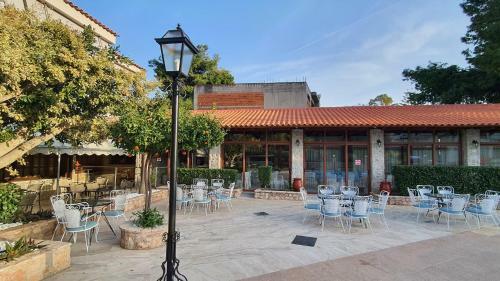 Zakros Hotel