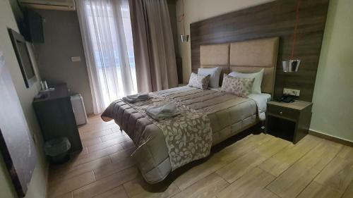 Zakros Hotel