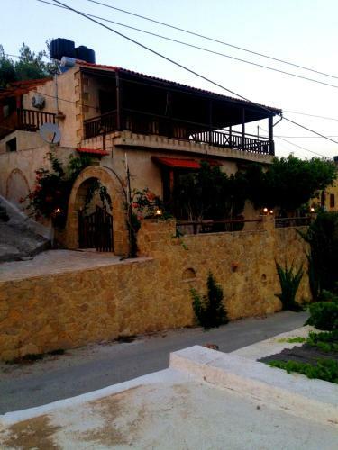 Tsikalaria Traditional Villa
