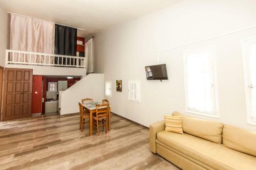 Lido Apartments Tolo