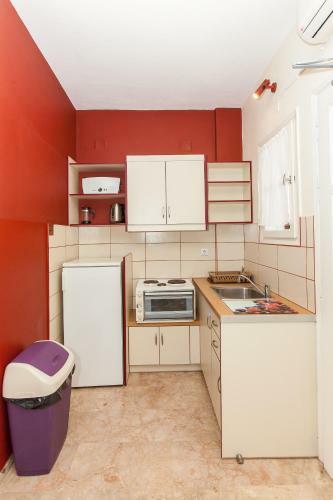 Lido Apartments Tolo