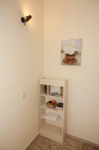Lido Apartments Tolo