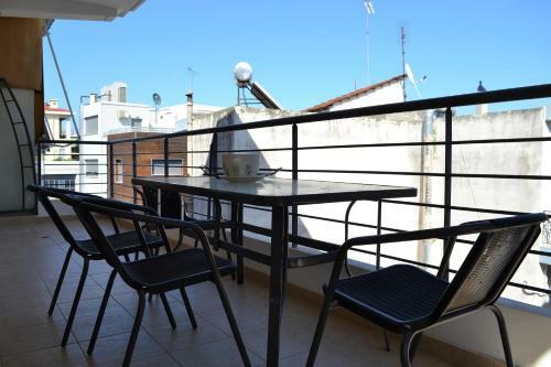 Rock & Roll 1 - Modern Apartment In Trikala