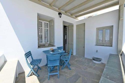 Tinos Hospitality