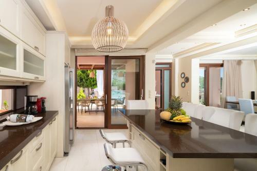 Rea Serene Villa