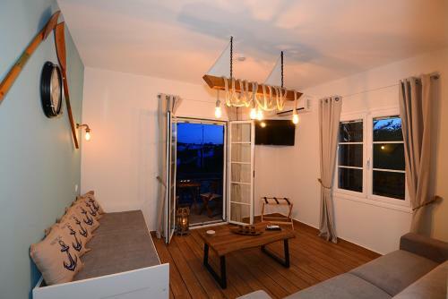 Deck1syros Premium Apartments
