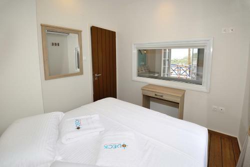 Deck1syros Premium Apartments