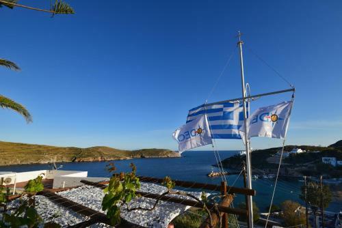 Deck2 Syros Premium Apartments