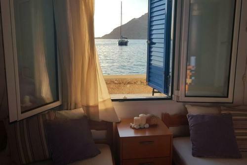 Xenia's Beach House, Vathi, Sifnos