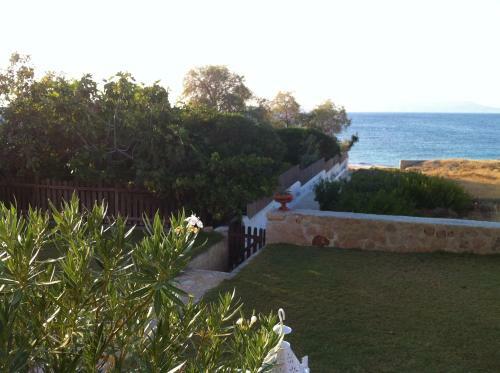 Aigina 3 Bedroom House By The Sea