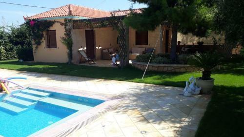 Mediterranean Garden Villa