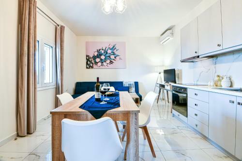 Koukounari Luxury Apartments