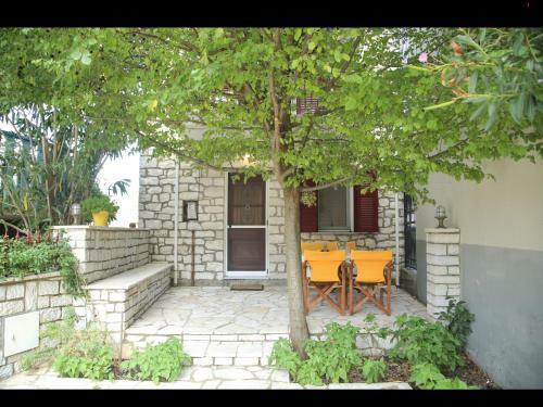 Vafkeri Fotis House