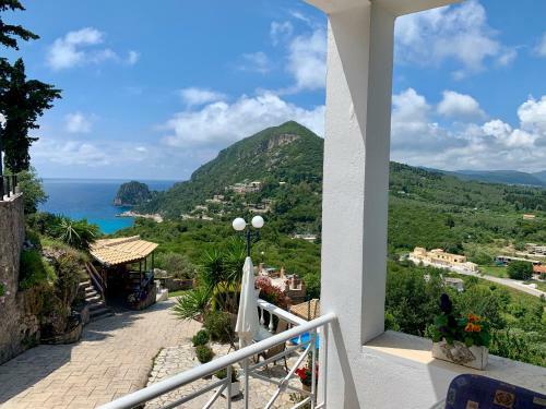Ermones Diamond Villa
