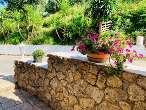 Ermones Diamond Villa