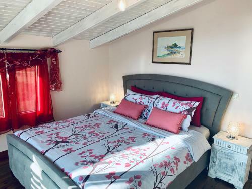 Ermones Diamond Villa