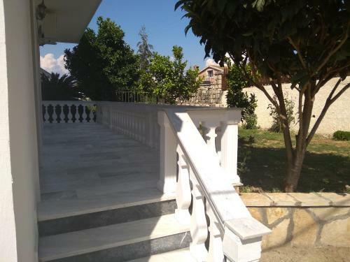 Despina House Ermones