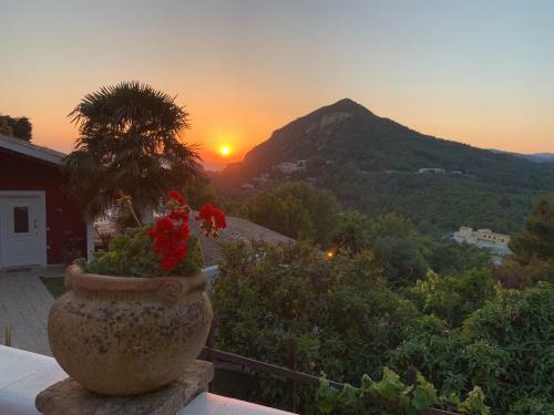 Ermones Emerald Villa