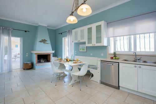 Exclusive Privet Villa In Viros