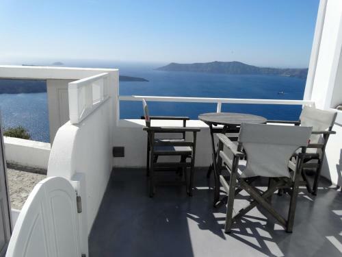 Yposkafo Suites - Studio - Santorini