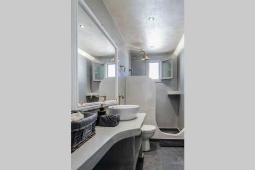 Villa Brouzos - Traditional Maisonette & Sea View