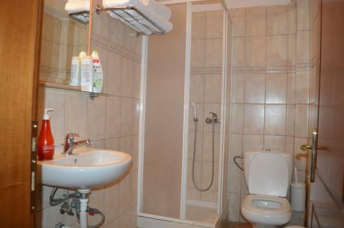 Hostal ??????? ?????? - Pansion Fedra