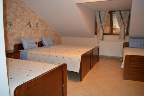 Hostal ??????? ?????? - Pansion Fedra