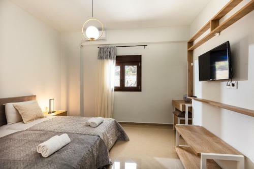 Promitheas Villa, Sea Side Resort!