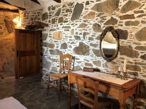 Panayiotis, A Unique Stone Built House With Amazing Views