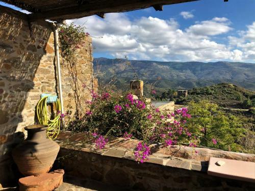 Panayiotis, A Unique Stone Built House With Amazing Views