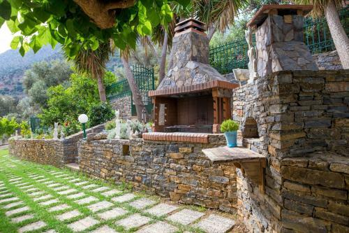 Amari Villa, Beach Hideaway!